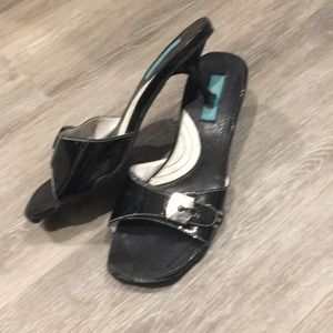 Cute Michelle.k  black sandals